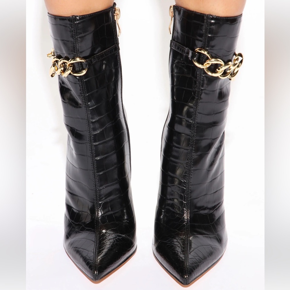 Penelop booties black 8.5size